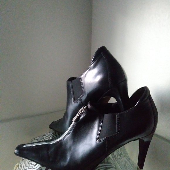 DONALD J PLINER COUTURE ankle boot - Picture 4 of 4